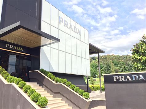 prada outlets in italy|florence italy outlet mall prada.